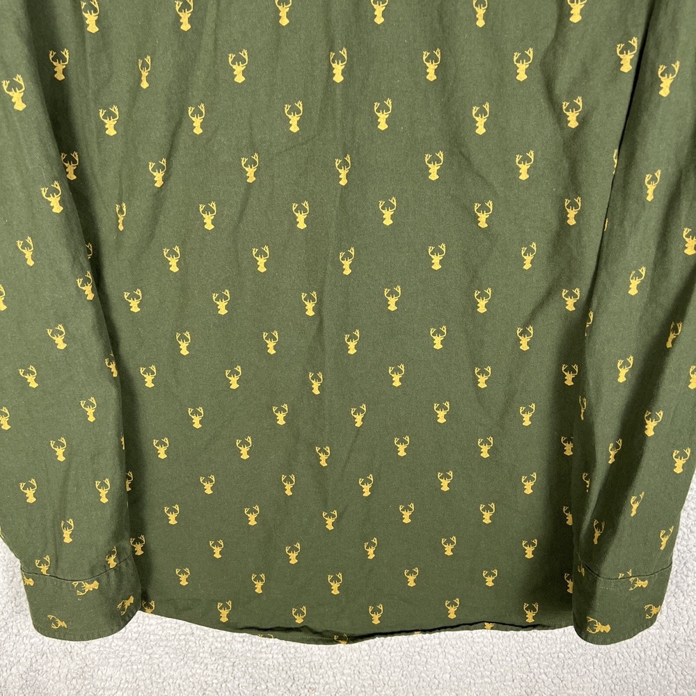 DULUTH Trading Untucked Mens LT Relaxed Fit Flannel Shirt Green Deer Buck Print‎ - Picture 7 of 12